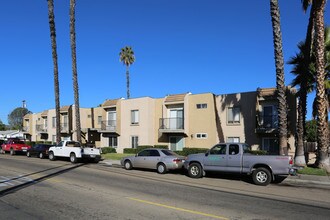 620 E Lexington Ave in El Cajon, CA - Building Photo - Building Photo