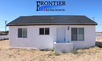 12224 James St in Boron, CA - Building Photo