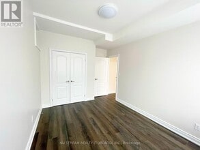 10 Drizzel Cres in Richmond Hill, ON - Building Photo - Building Photo