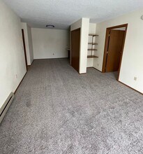 3211 15th Ave S in Fargo, ND - Building Photo - Building Photo