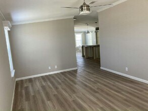 7814 Chandler St in Ellenton, FL - Foto de edificio - Building Photo