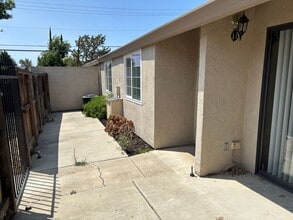 812 Villa Terrace in Brentwood, CA - Building Photo - Building Photo