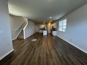 1525 Ashgrove Pl in Lebanon, TN - Building Photo - Building Photo