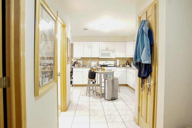 4369 N Elston Ave in Chicago, IL - Building Photo - Building Photo