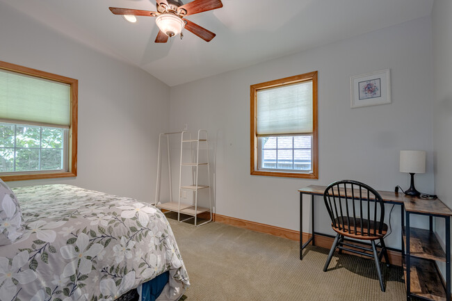 property at 386 Leroux Rd