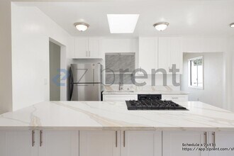 4914 Zion Ave in San Diego, CA - Building Photo - Building Photo