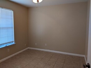1912 Alex Ave in Austin, TX - Building Photo - Building Photo