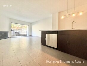 3947 Los Feliz Blvd in Los Angeles, CA - Building Photo - Building Photo