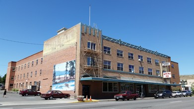 The Elk Apartments in Klamath Falls, OR - Building Photo - Building Photo