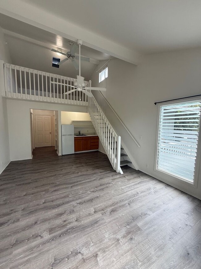 property at 76-6188-6188 Pakalana Rd