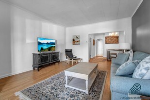 93 Baynes St in Buffalo, NY - Building Photo