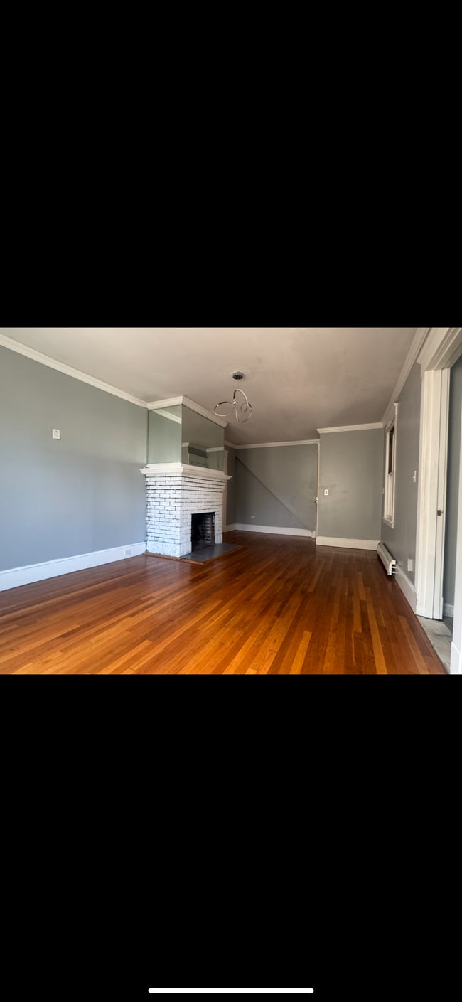 76 Porter St, Unit 1