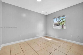 1839 NW 74th St in Miami, FL - Building Photo - Building Photo