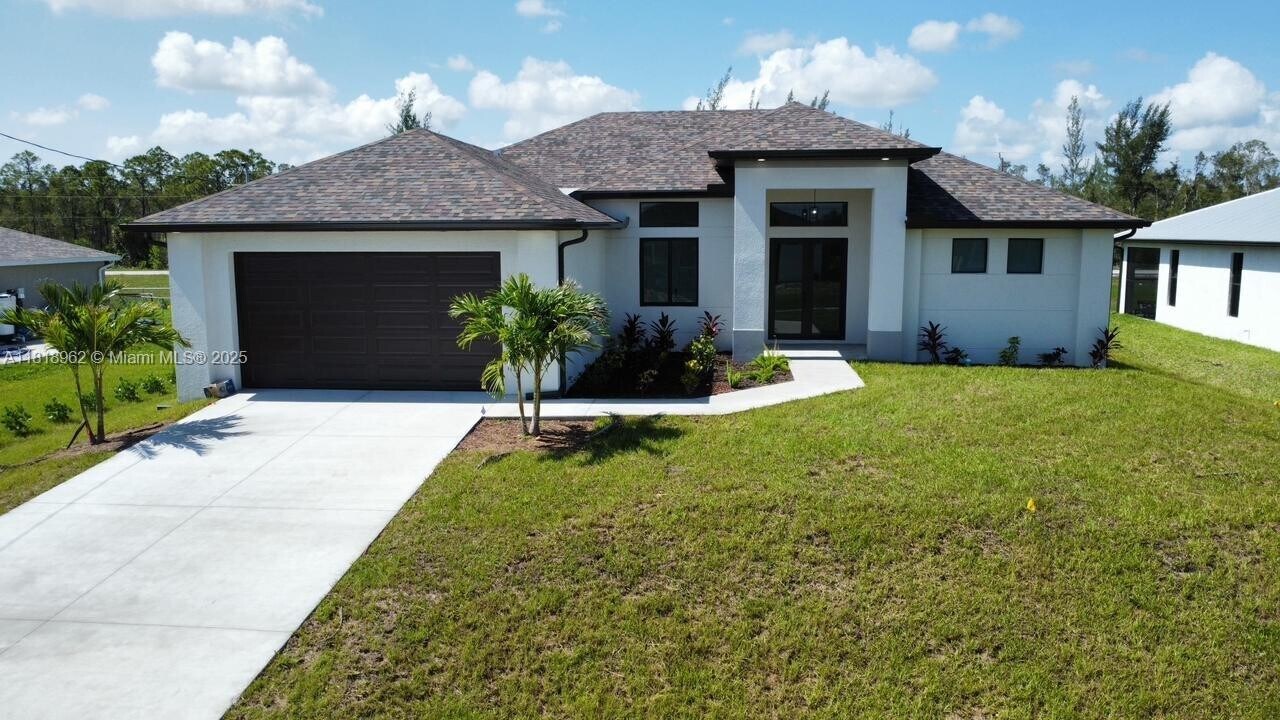 4114 NW 24th Terrace in Cape Coral, FL - Foto de edificio