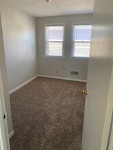 1308-1310 J Ave NE in Cedar Rapids, IA - Building Photo - Building Photo