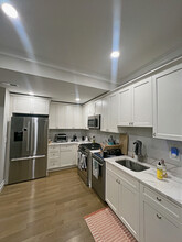 14 Mount Hood Rd, Unit 4 in Boston, MA - Building Photo - Building Photo
