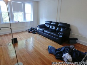100 Kilsyth Rd in Boston, MA - Building Photo - Building Photo