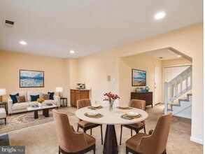 6627 Westbury Oaks Ct in Springfield, VA - Building Photo - Building Photo