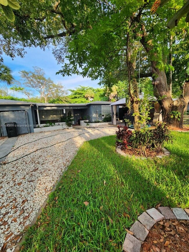 property at 1872 SW 29th Ave