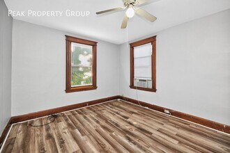 2339 Rohs St-Unit -2 in Cincinnati, OH - Building Photo - Building Photo