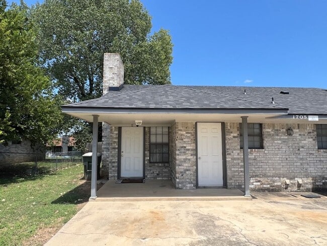 1705 Leader in Killeen, TX - Building Photo - Building Photo