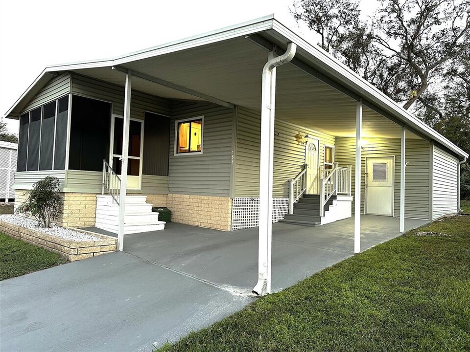 168 Beechwood Dr in Safety Harbor, FL - Building Photo