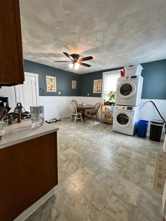 248 Cypress St in Brookline, MA - Building Photo