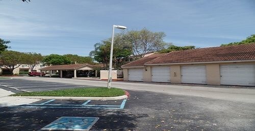 1727 Village Blvd in West Palm Beach, FL - Building Photo - Building Photo