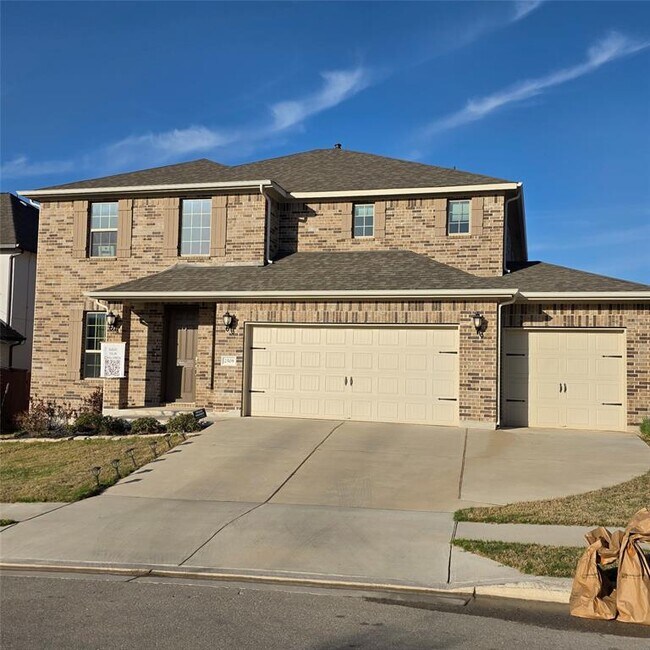 property at 2508 Capestrano Cir