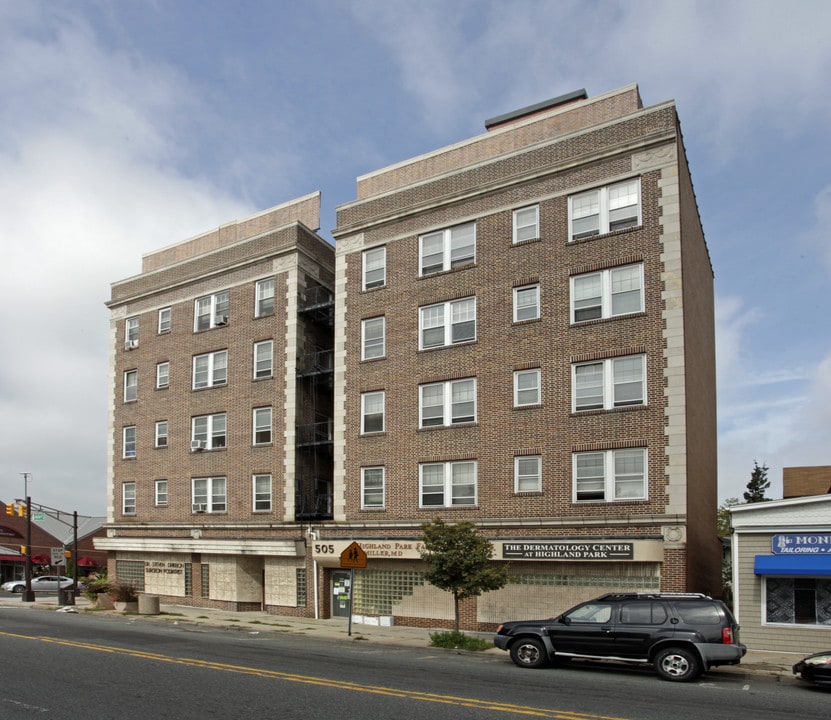 Ausonia Apartments in Highland Park, NJ - Building Photo