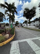 18875 NW 62nd Ave in Hialeah, FL - Building Photo