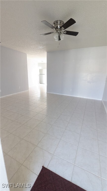 1818 SW Santa Barbara Pl in Cape Coral, FL - Building Photo - Building Photo