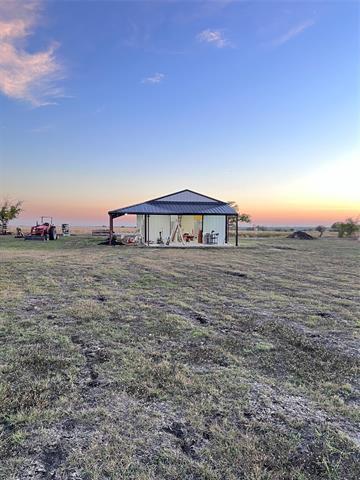 214-4732 Private Ln in Rhome, TX - Building Photo