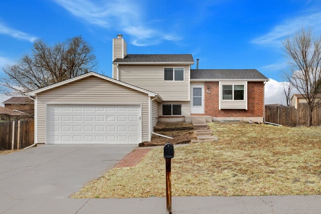 Corner Lot Charmer Near Fort Carson & Pete