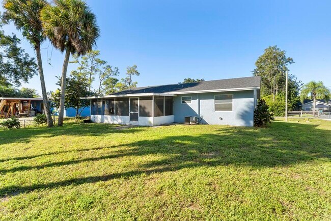 3910 N 147 Ave in Loxahatchee Groves, FL - Building Photo - Building Photo