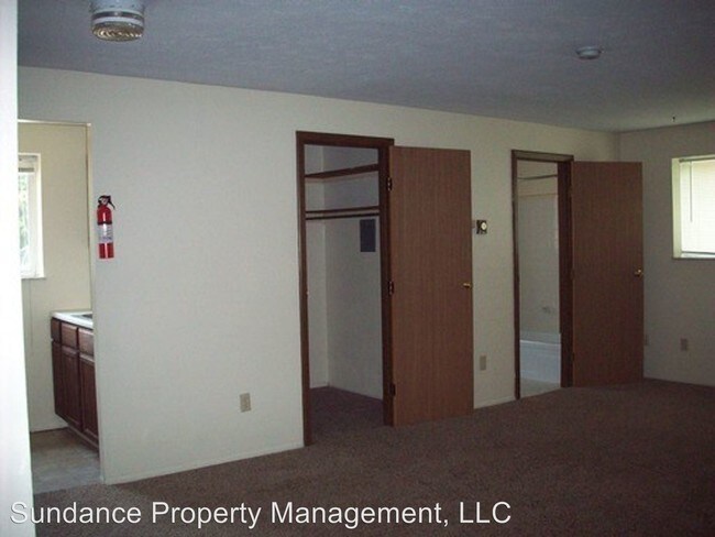 216 E Sycamore St in Oxford, OH - Building Photo - Building Photo
