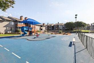 Eleven600 in Dallas, TX - Building Photo - Building Photo