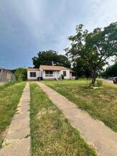 4340 Alamo Ave in Fort Worth, TX - Building Photo - Building Photo