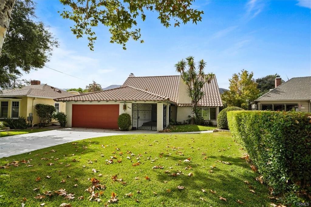 1925 Parkside Ave in Burbank, CA - Building Photo