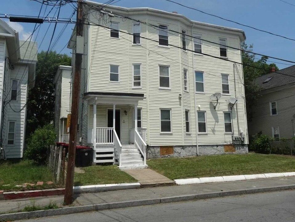 4 Bartlett Terrace in Brockton, MA - Building Photo