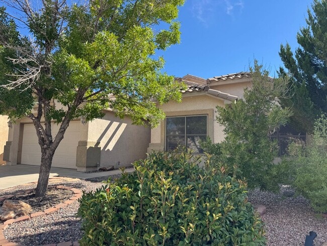 10412 Venticello Dr NW in Albuquerque, NM - Foto de edificio - Building Photo
