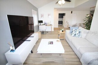 544 Woodfire Way in Casselberry, FL - Building Photo - Building Photo