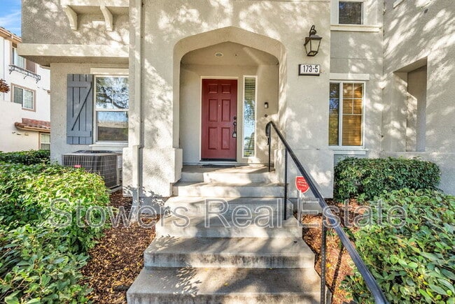 173 Heligan Ln in Livermore, CA - Building Photo - Building Photo