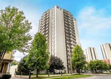 Kingswell Towers in London, ON - Building Photo - Building Photo