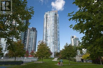 1408-1408 Strathmore Mews in Vancouver, BC - Building Photo - Building Photo