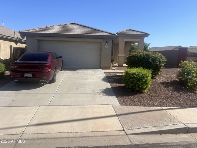 10833 W Elm Ln in Avondale, AZ - Building Photo - Building Photo