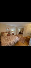 73 Gordon St in Somerville, MA - Foto de edificio - Building Photo