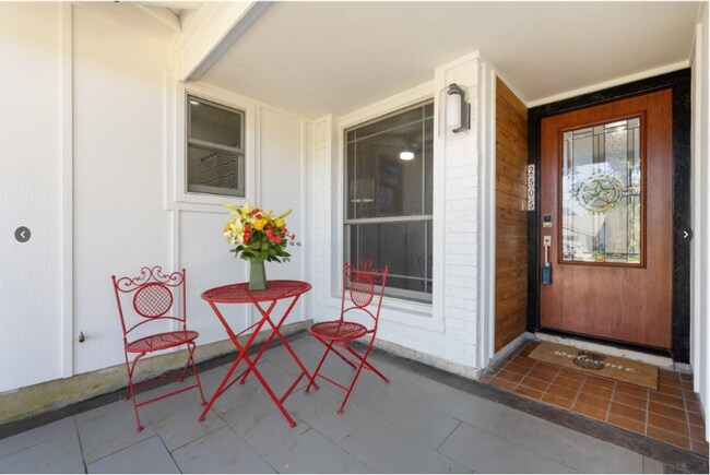 2505 Lazy Oaks Dr in Austin, TX - Building Photo - Building Photo