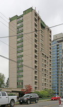 Skyline Towers in New Westminster, BC - Building Photo - Building Photo