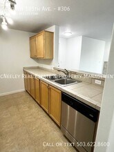 780 NW 185th Ave in Beaverton, OR - Building Photo - Building Photo